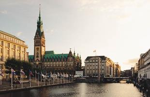 نرخ های ویژه هما برای سفر به هامبورگ | ویدئو